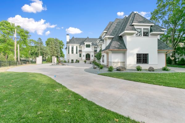 Cost of Concrete Driveway Installation in Danbury